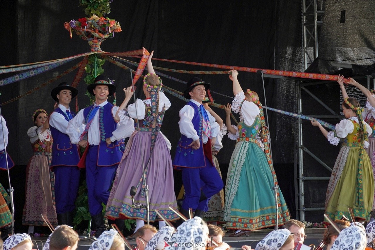Koncert Zespołu Pieśni i Tańca Mazowsze w Lelisie [12.06.2024] - zdjęcie #89 - eOstroleka.pl