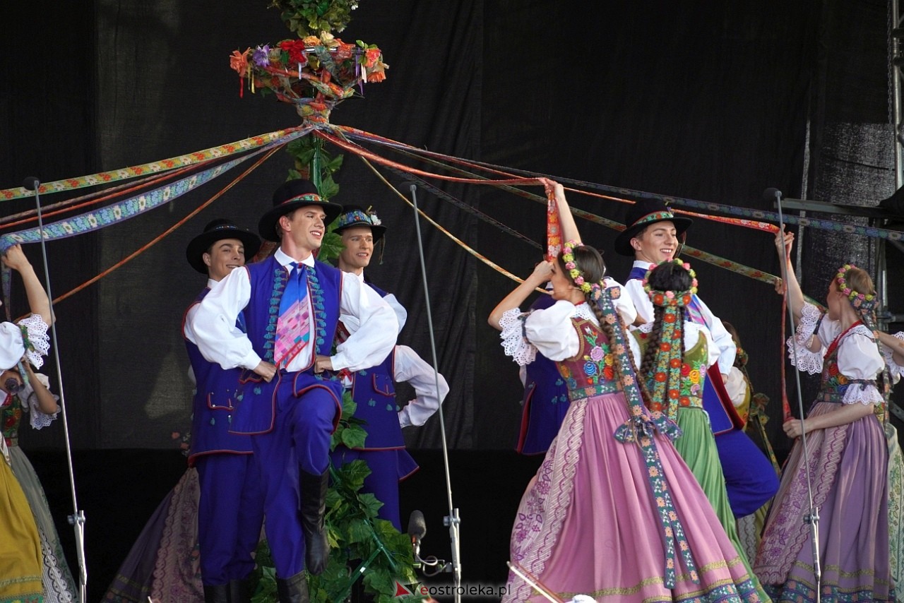 Koncert Zespołu Pieśni i Tańca Mazowsze w Lelisie [12.06.2024] - zdjęcie #85 - eOstroleka.pl