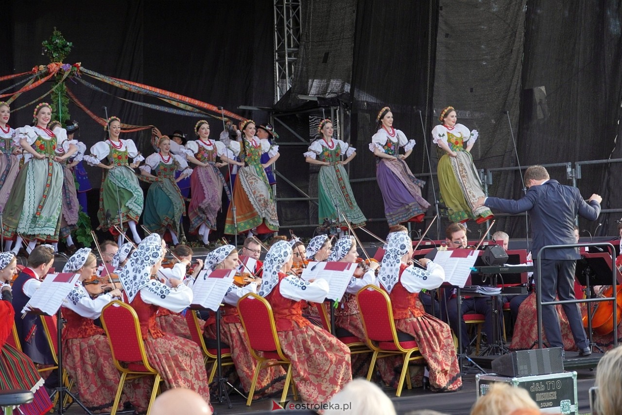 Koncert Zespołu Pieśni i Tańca Mazowsze w Lelisie [12.06.2024] - zdjęcie #67 - eOstroleka.pl