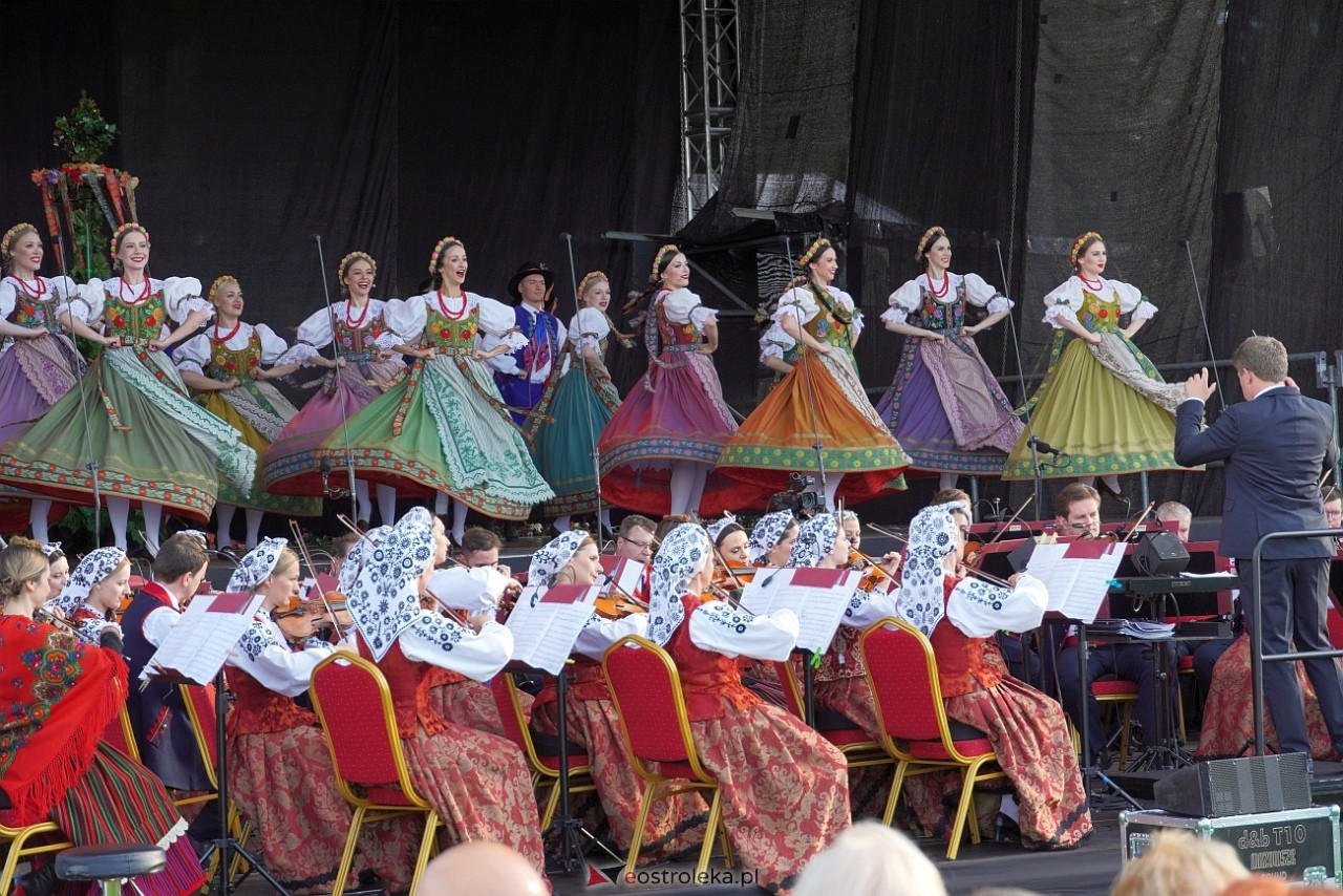 Koncert Zespołu Pieśni i Tańca Mazowsze w Lelisie [12.06.2024] - zdjęcie #61 - eOstroleka.pl