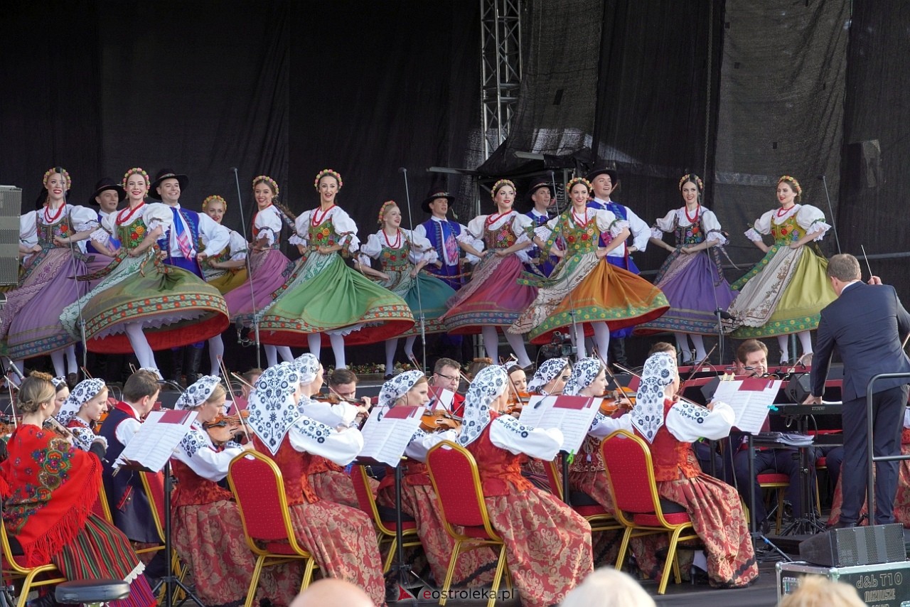 Koncert Zespołu Pieśni i Tańca Mazowsze w Lelisie [12.06.2024] - zdjęcie #55 - eOstroleka.pl