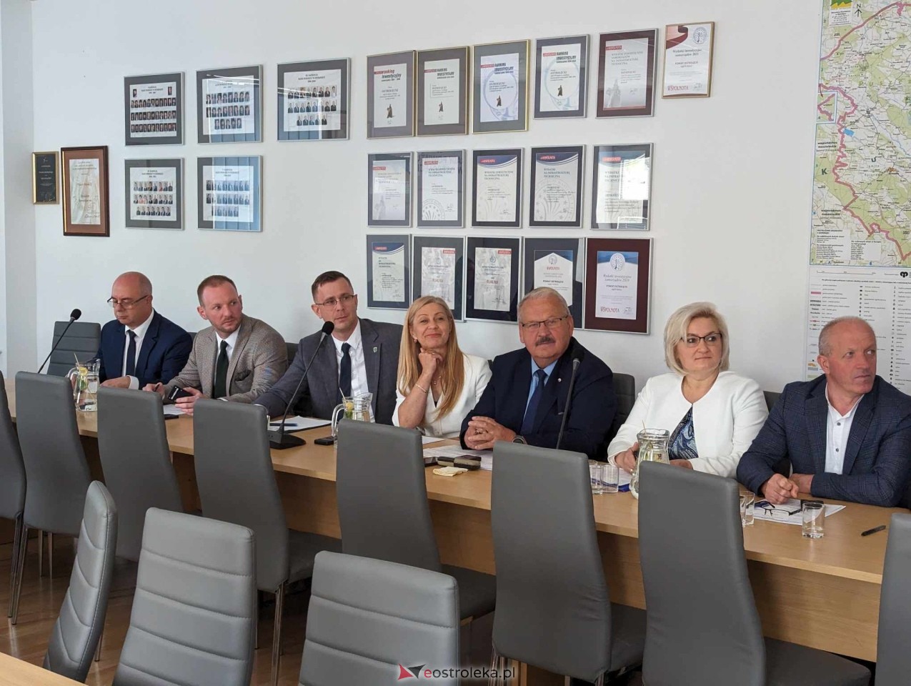 II sesja Rady Powiatu w Ostrołęce [13.06.2024] - zdjęcie #21 - eOstroleka.pl
