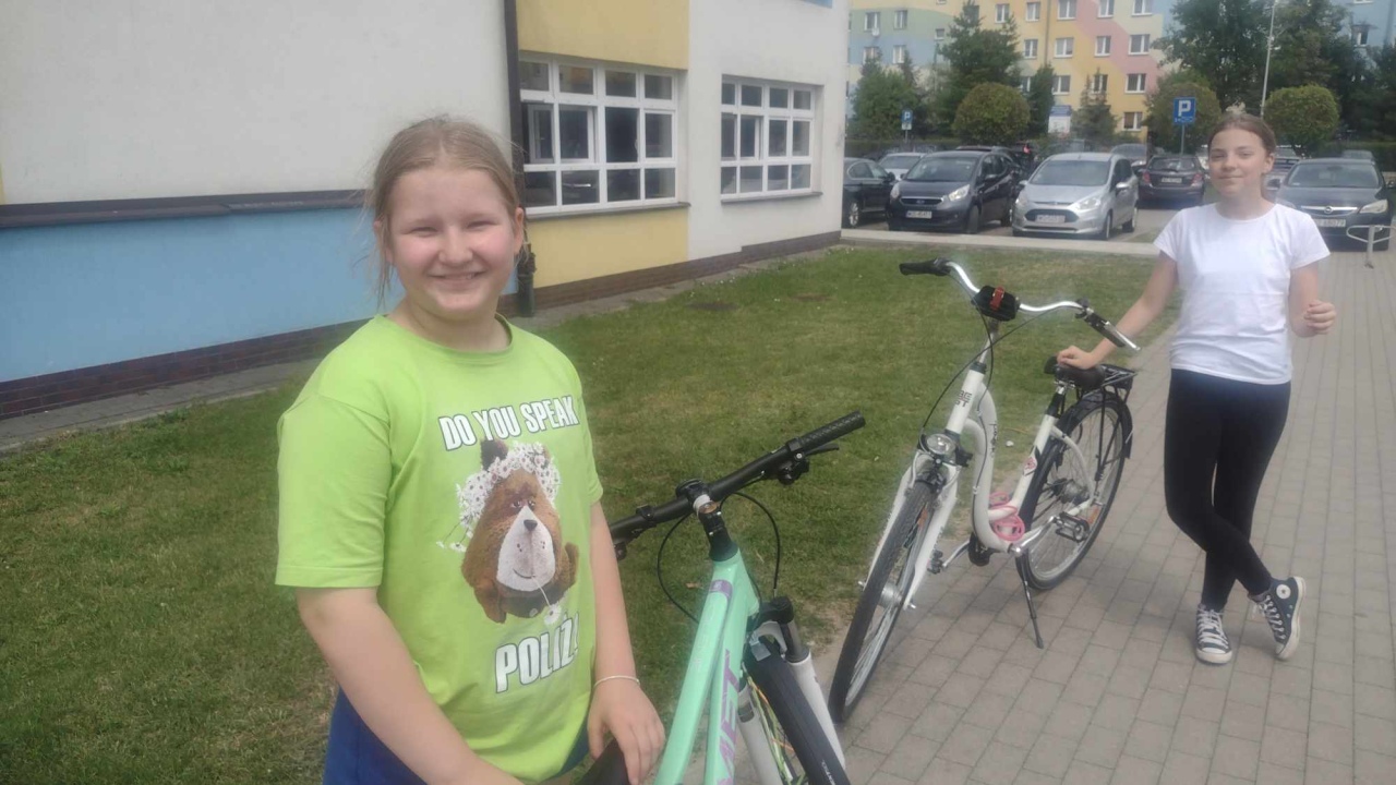 Egzamin na kartę rowerową w SP 10 w Ostrołęce - zdjęcie #9 - eOstroleka.pl