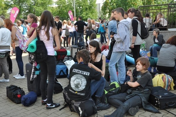 Ostatnie chwile przed rozpoczęciem VI Przystanku PaT(5 VII 2011) - zdjęcie #59 - eOstroleka.pl