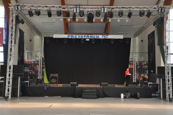 Ostatnie chwile przed rozpoczęciem VI Przystanku PaT(5 VII 2011) - zdjęcie #37 - eOstroleka.pl