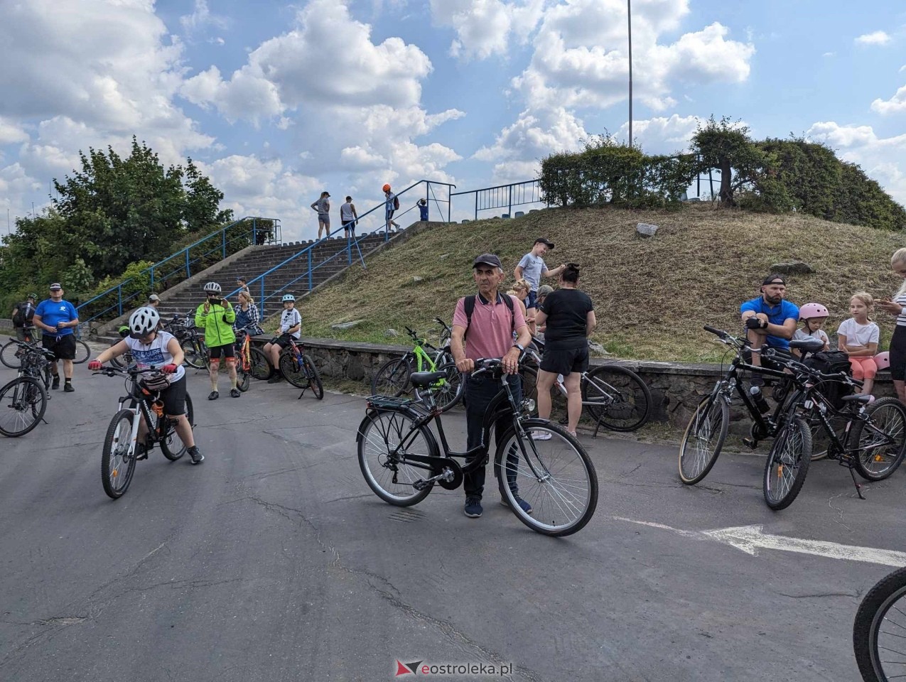 Rajd rowerowy w Ostrołęce [15.06.2024] - zdjęcie #87 - eOstroleka.pl