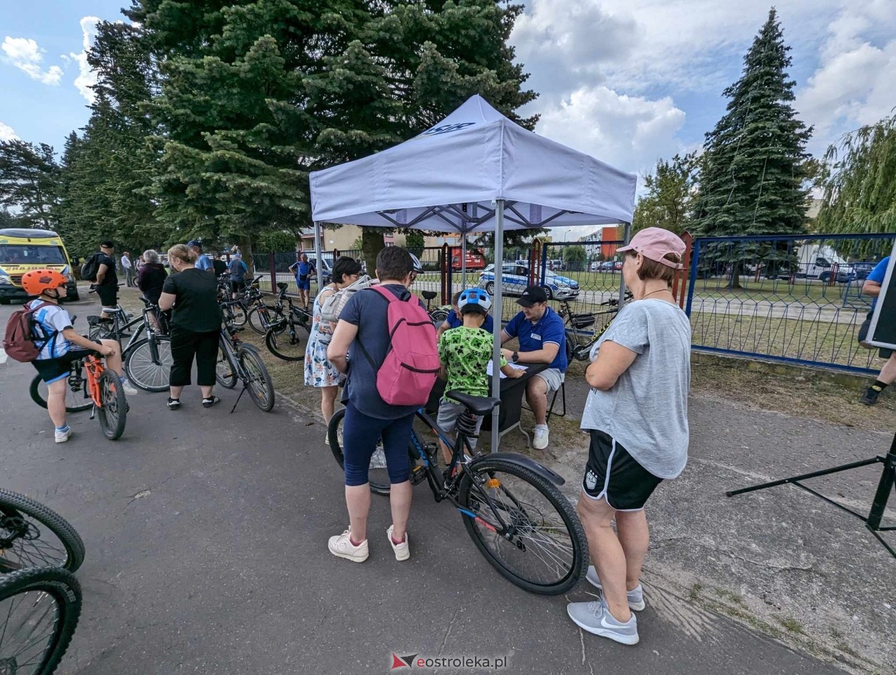 Rajd rowerowy w Ostrołęce [15.06.2024] - zdjęcie #77 - eOstroleka.pl