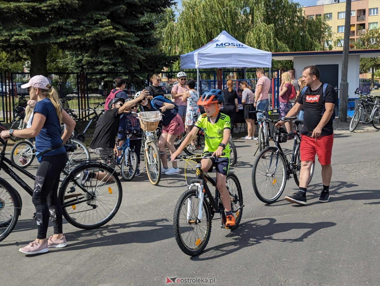 Rajd rowerowy w Ostrołęce [15.06.2024] - zdjęcie #60 - eOstroleka.pl