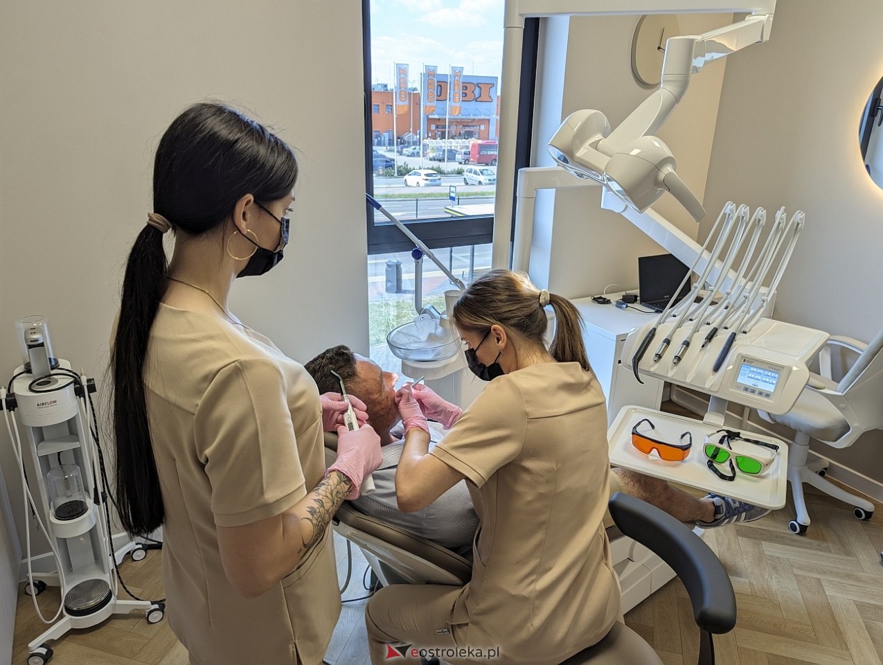 Otwarcie nowej siedziby Petrosjan Clinic [15.06.2024] - zdjęcie #29 - eOstroleka.pl