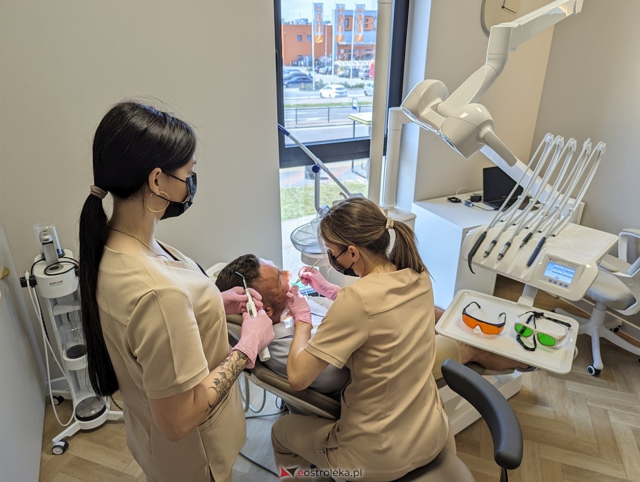 Otwarcie nowej siedziby Petrosjan Clinic [15.06.2024] - zdjęcie #28 - eOstroleka.pl