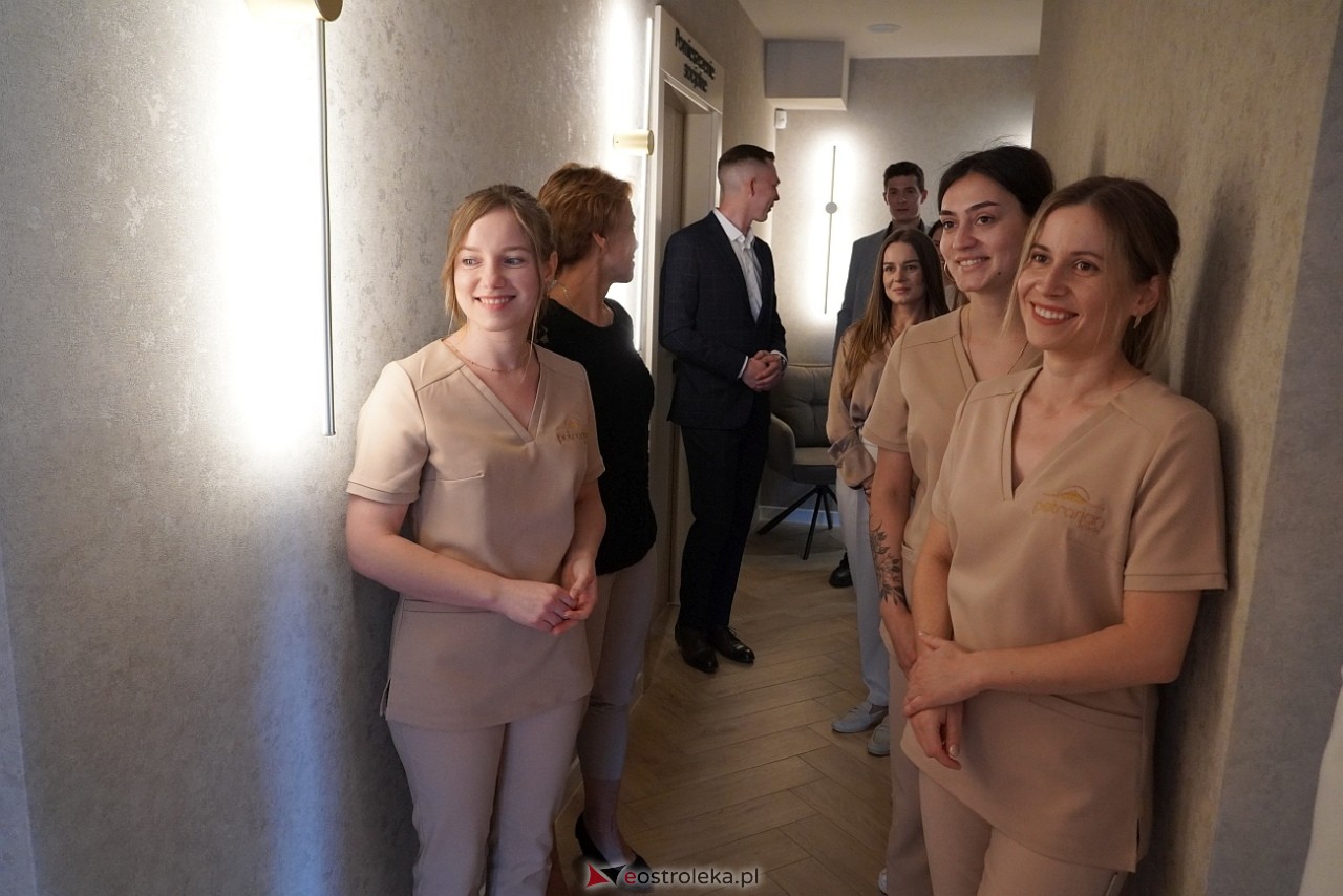 Otwarcie nowej siedziby Petrosjan Clinic [15.06.2024] - zdjęcie #18 - eOstroleka.pl