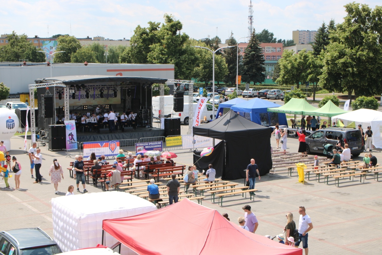 Festyn Spółdzielczy z okazji 65-lecia Ostrołęckiej Spółdzielni Mieszkaniowej[15.06.24] - zdjęcie #19 - eOstroleka.pl