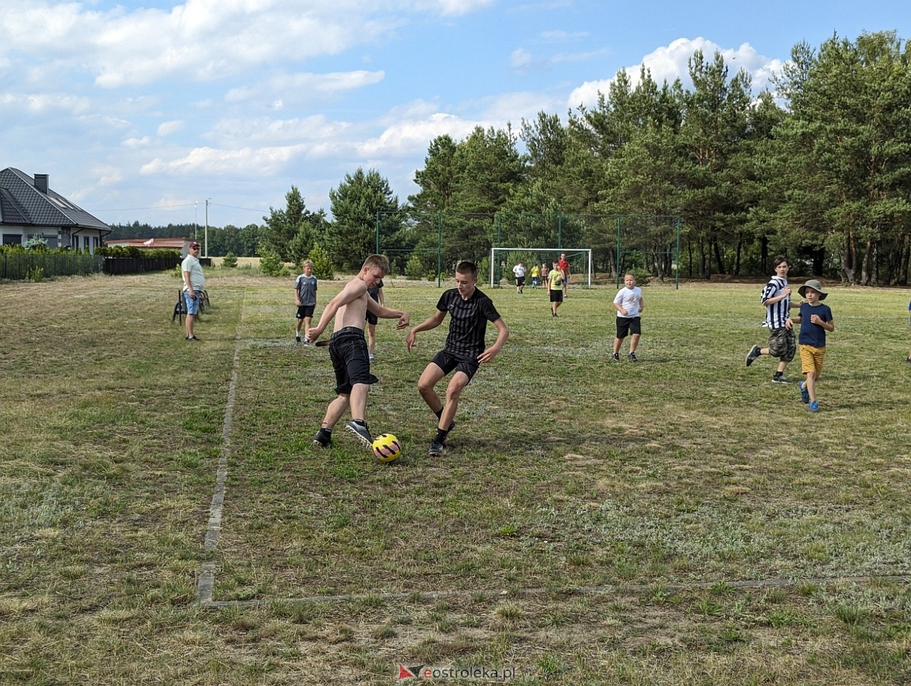 Festyn Wiejski w Nakłach [15.06.2024] - zdjęcie #38 - eOstroleka.pl