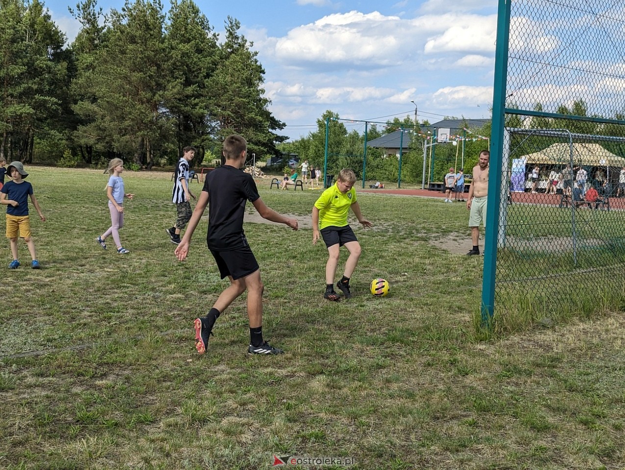 Festyn Wiejski w Nakłach [15.06.2024] - zdjęcie #36 - eOstroleka.pl