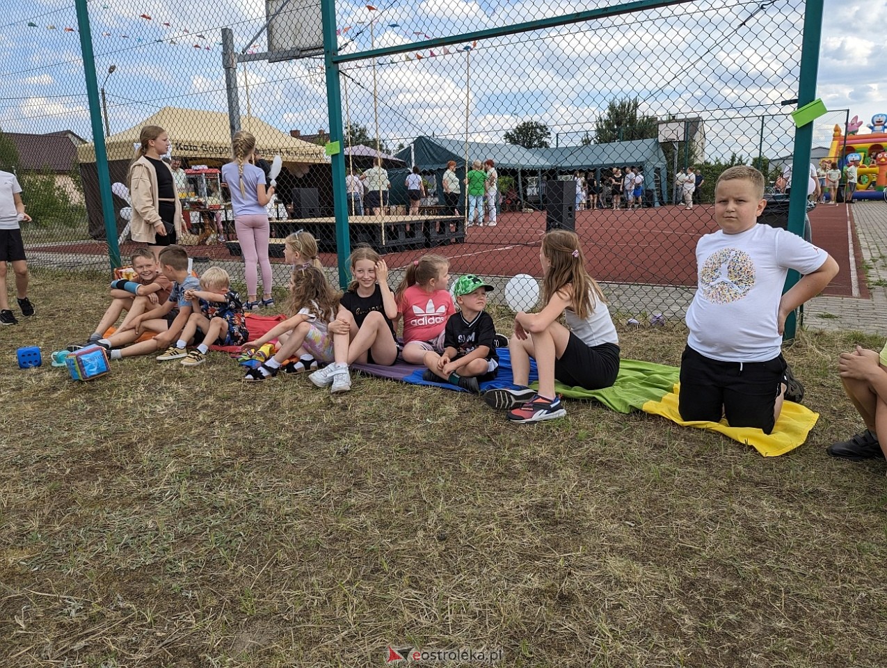 Festyn Wiejski w Nakłach [15.06.2024] - zdjęcie #4 - eOstroleka.pl