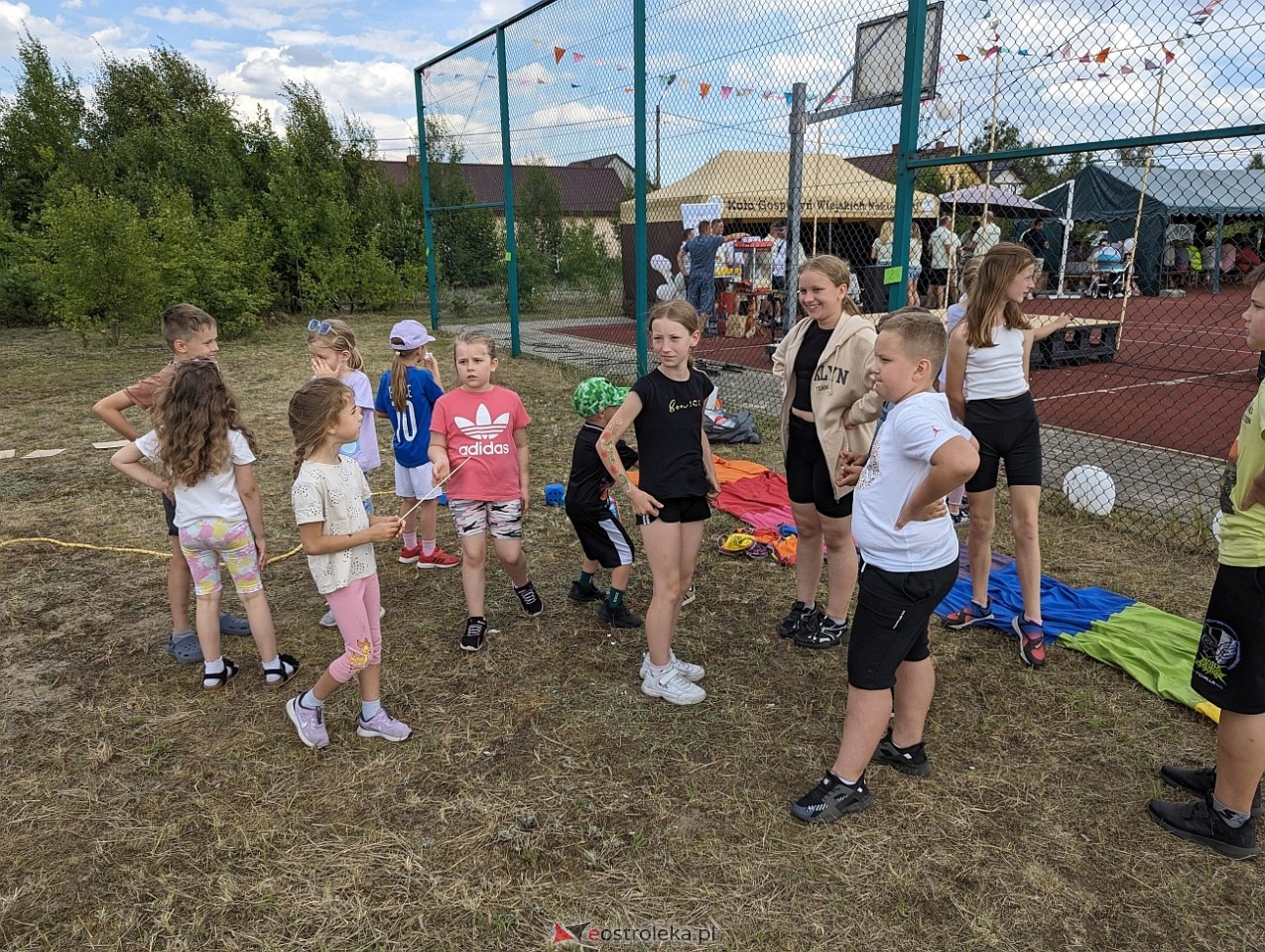 Festyn Wiejski w Nakłach [15.06.2024] - zdjęcie #1 - eOstroleka.pl