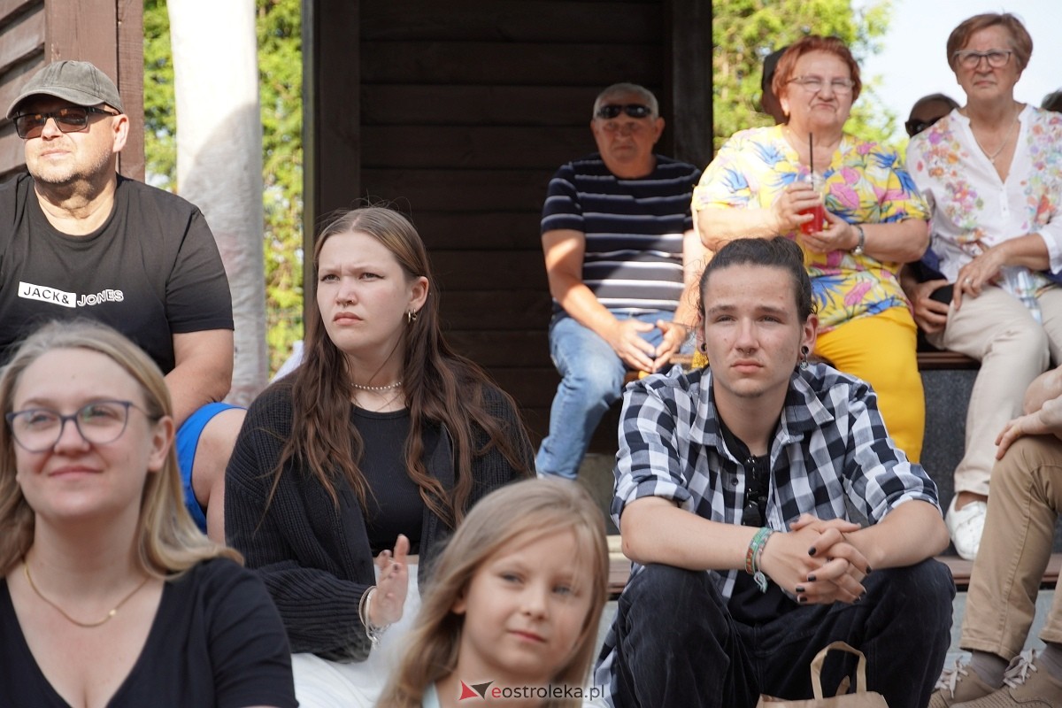 Wesele Kurpiowskie 2024. Koncert Kapeli Folkowej Horpyna - zdjęcie #44 - eOstroleka.pl