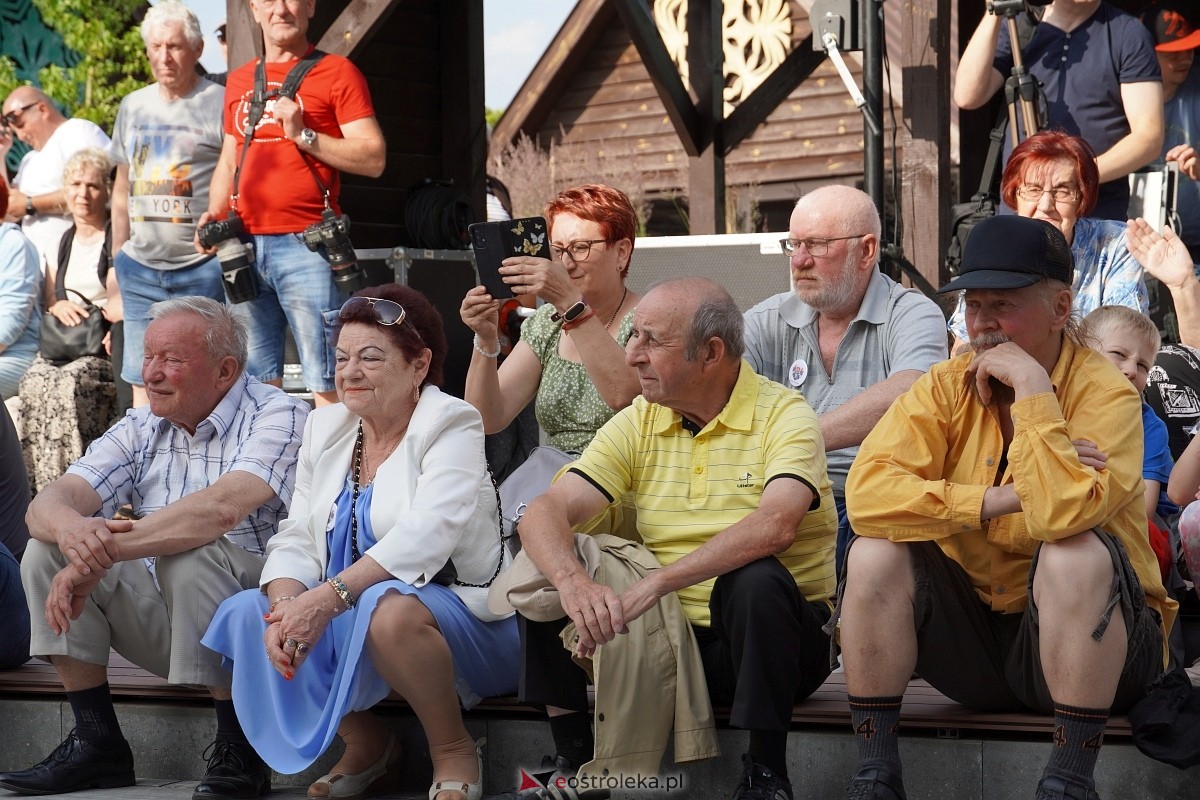 Wesele Kurpiowskie 2024. Koncert Kapeli Folkowej Horpyna - zdjęcie #41 - eOstroleka.pl