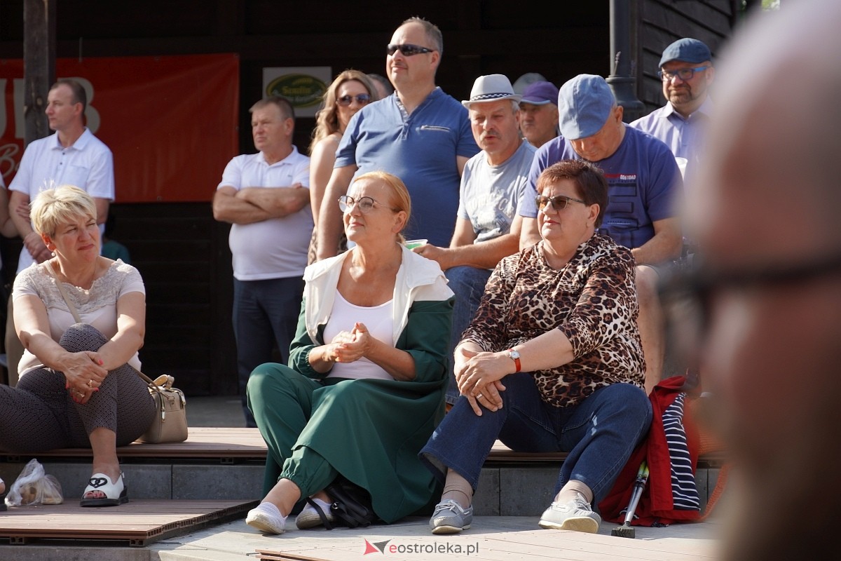 Wesele Kurpiowskie 2024. Koncert Kapeli Folkowej Horpyna - zdjęcie #32 - eOstroleka.pl