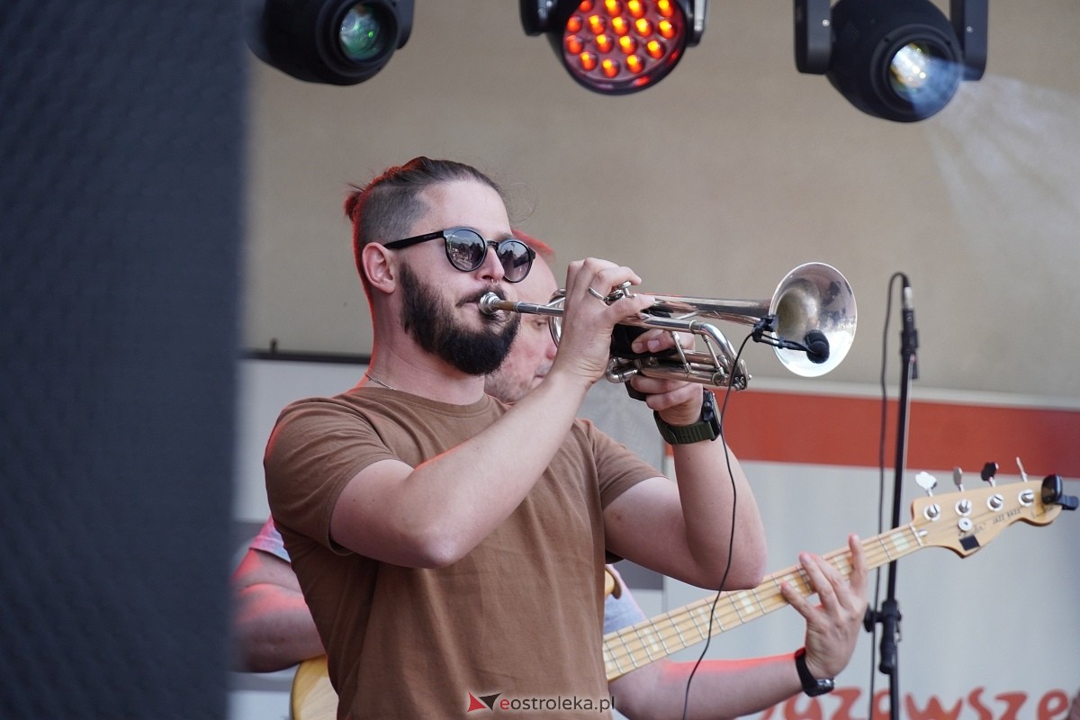 Wesele Kurpiowskie 2024. Koncert Kapeli Folkowej Horpyna - zdjęcie #29 - eOstroleka.pl