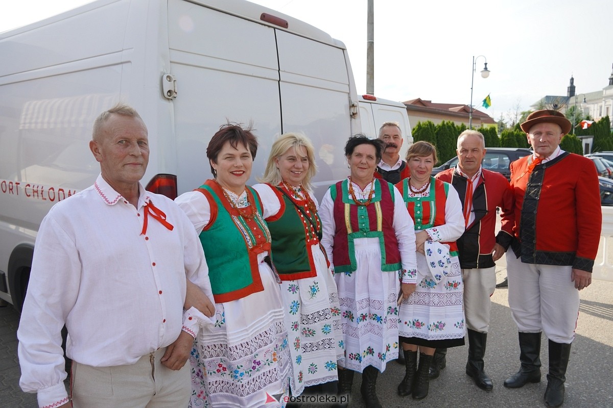 Wesele Kurpiowskie 2024. Koncert Kapeli Folkowej Horpyna - zdjęcie #1 - eOstroleka.pl