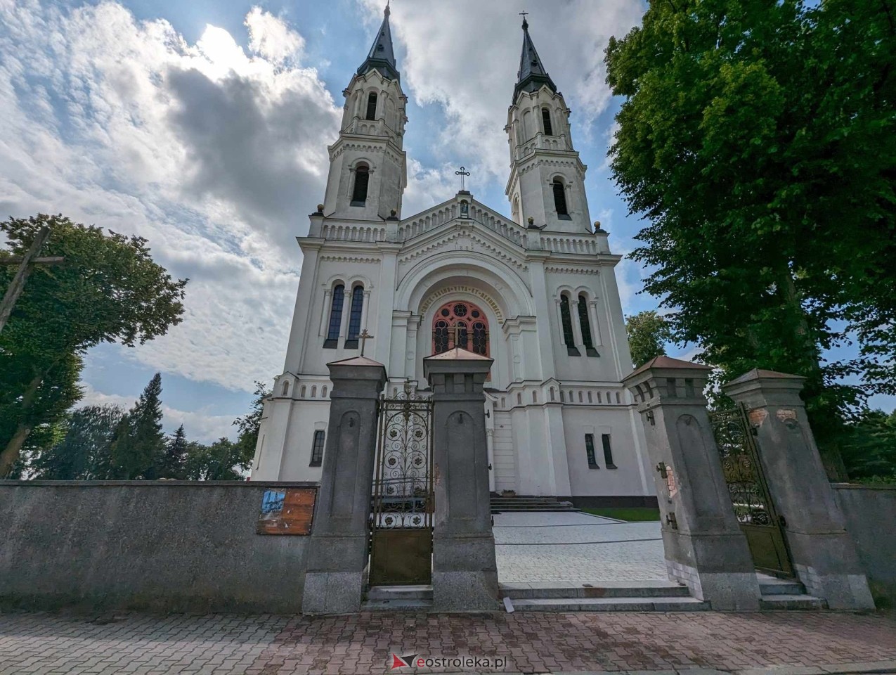 Kościół w Goworowie [2024] - zdjęcie #5 - eOstroleka.pl