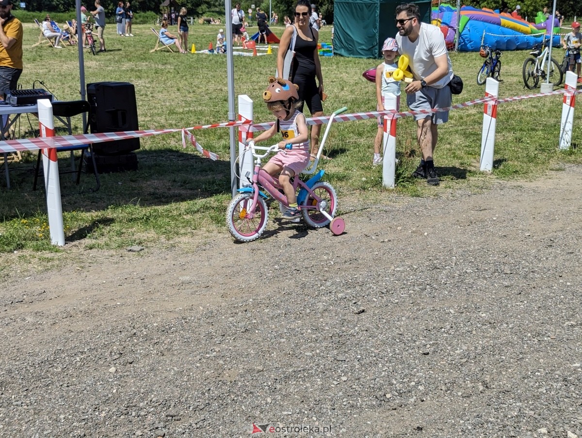 Zawody rowerkowe na plaży miejskiej w Ostrołęce [16.06.2024] - zdjęcie #43 - eOstroleka.pl
