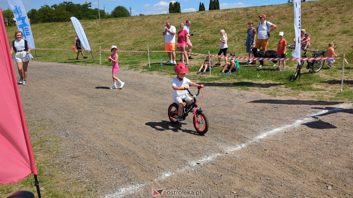Zawody rowerkowe na plaży miejskiej w Ostrołęce [16.06.2024] - zdjęcie #26 - eOstroleka.pl