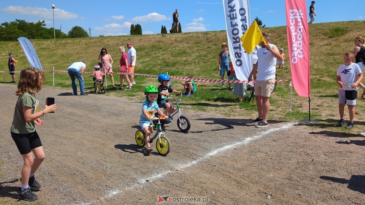 Zawody rowerkowe na plaży miejskiej w Ostrołęce [16.06.2024] - zdjęcie #21 - eOstroleka.pl