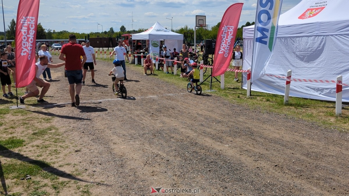 Zawody rowerkowe na plaży miejskiej w Ostrołęce [16.06.2024] - zdjęcie #7 - eOstroleka.pl