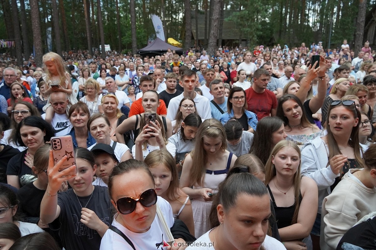 Wesele Kurpiowskie 2024 - koncert Cleo w Kadzidle [16.06.2024] - zdjęcie #28 - eOstroleka.pl