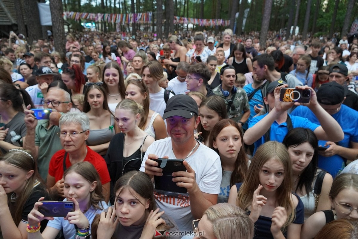 Wesele Kurpiowskie 2024 - koncert Cleo w Kadzidle [16.06.2024] - zdjęcie #27 - eOstroleka.pl