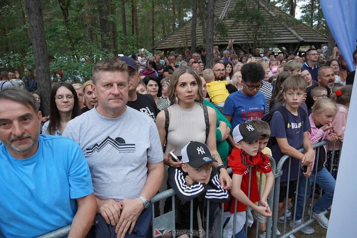 Wesele Kurpiowskie 2024 - koncert Cleo w Kadzidle [16.06.2024] - zdjęcie #23 - eOstroleka.pl