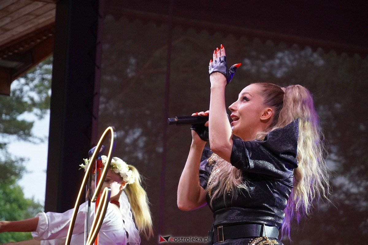 Wesele Kurpiowskie 2024 - koncert Cleo w Kadzidle [16.06.2024] - zdjęcie #10 - eOstroleka.pl