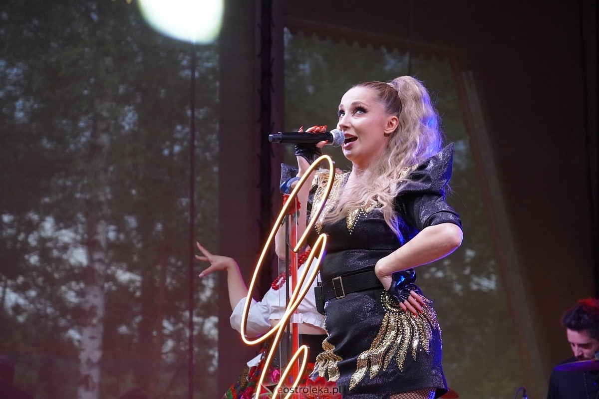 Wesele Kurpiowskie 2024 - koncert Cleo w Kadzidle [16.06.2024] - zdjęcie #4 - eOstroleka.pl