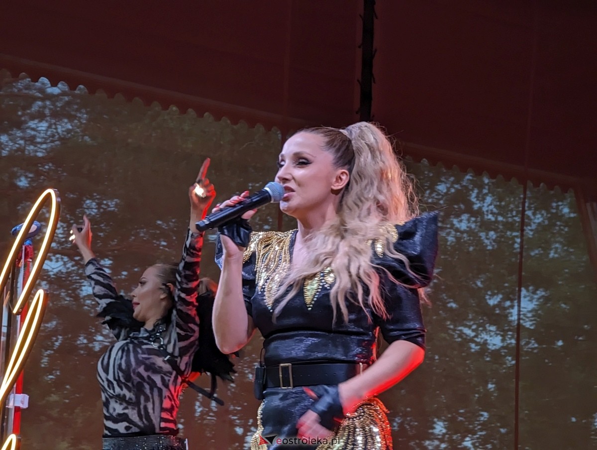 Wesele Kurpiowskie 2024 - koncert Cleo w Kadzidle [16.06.2024] - zdjęcie #102 - eOstroleka.pl