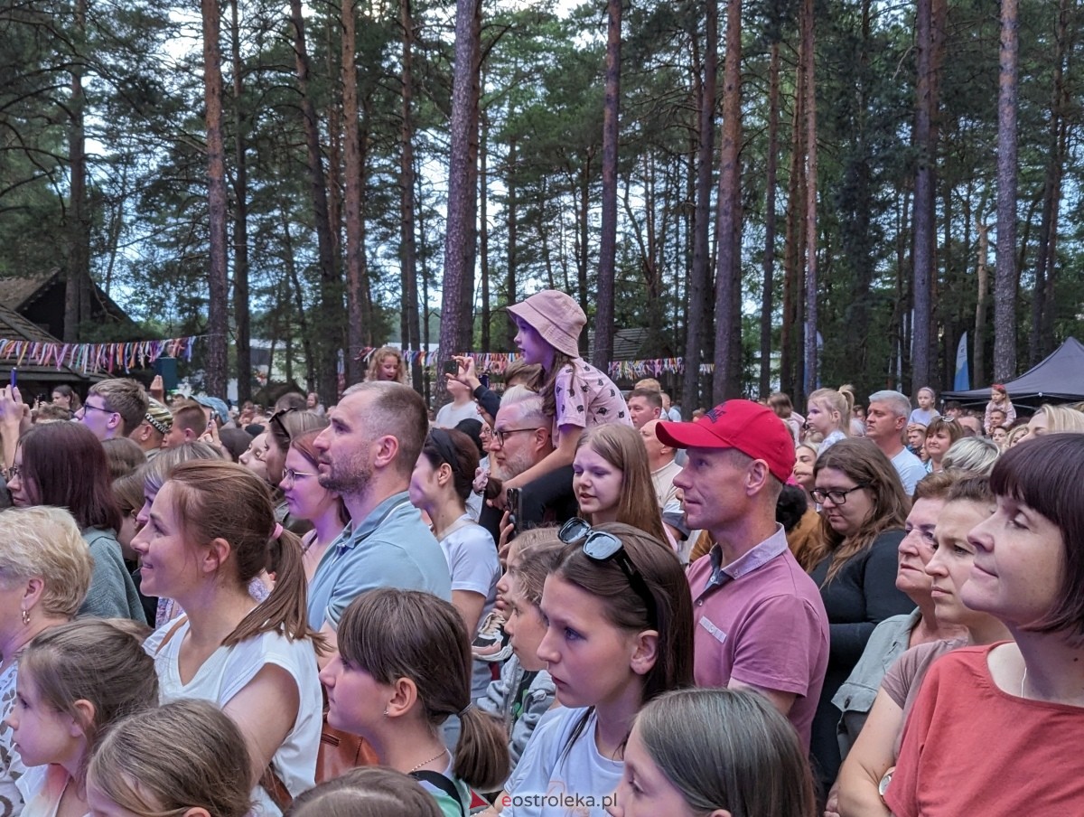 Wesele Kurpiowskie 2024 - koncert Cleo w Kadzidle [16.06.2024] - zdjęcie #88 - eOstroleka.pl