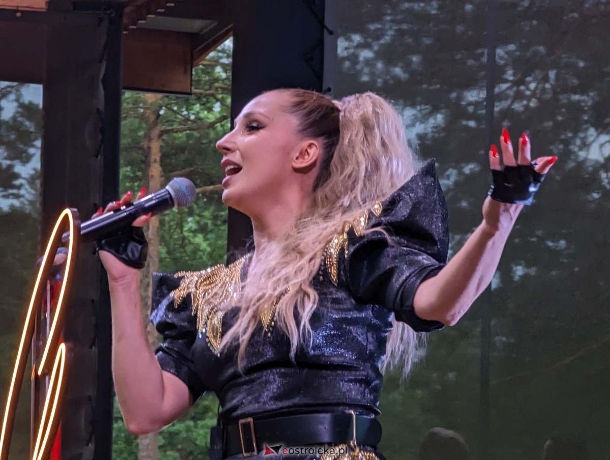 Wesele Kurpiowskie 2024 - koncert Cleo w Kadzidle [16.06.2024] - zdjęcie #78 - eOstroleka.pl