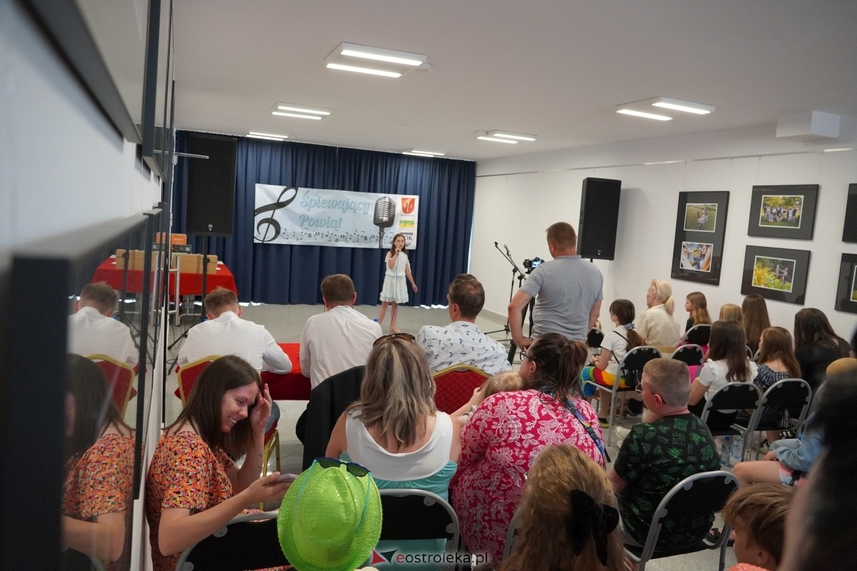 VI edycja konkursu wokalnego Śpiewający powiat [18.06.2024] - zdjęcie #15 - eOstroleka.pl
