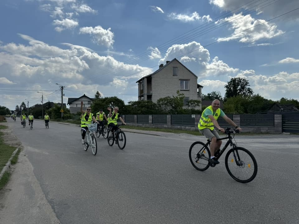 Rodzinny Rajd Rowerowy w gminie Olszewo-Borki - zdjęcie #53 - eOstroleka.pl