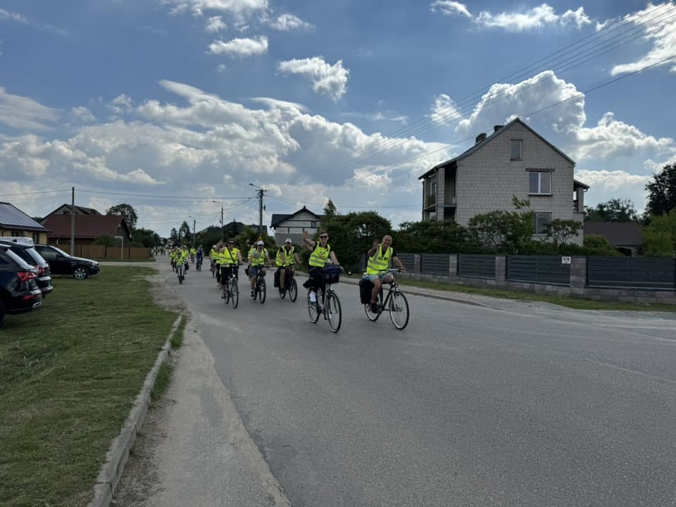 Rodzinny Rajd Rowerowy w gminie Olszewo-Borki - zdjęcie #43 - eOstroleka.pl