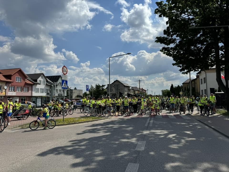 Rodzinny Rajd Rowerowy w gminie Olszewo-Borki - zdjęcie #26 - eOstroleka.pl