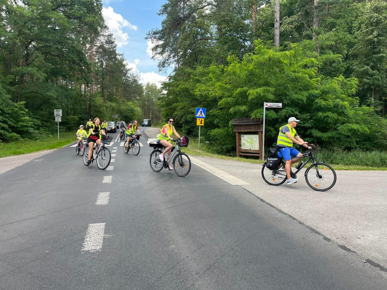 Rodzinny Rajd Rowerowy w gminie Olszewo-Borki - zdjęcie #20 - eOstroleka.pl