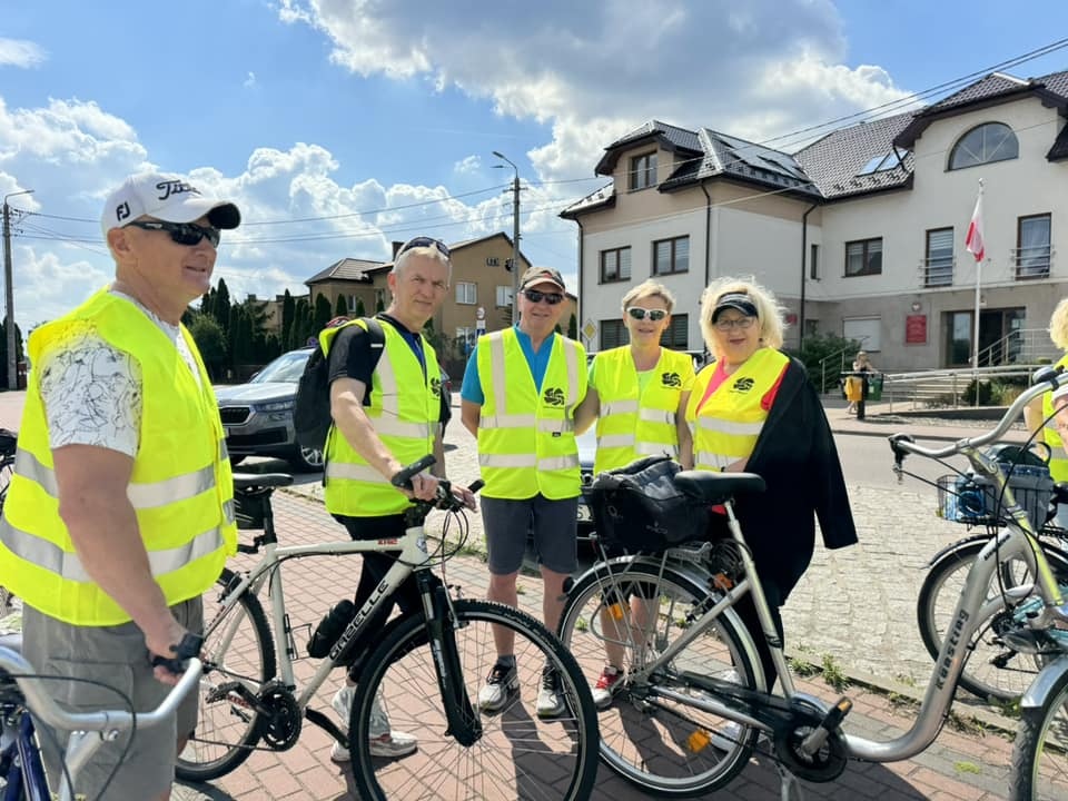 Rodzinny Rajd Rowerowy w gminie Olszewo-Borki - zdjęcie #19 - eOstroleka.pl