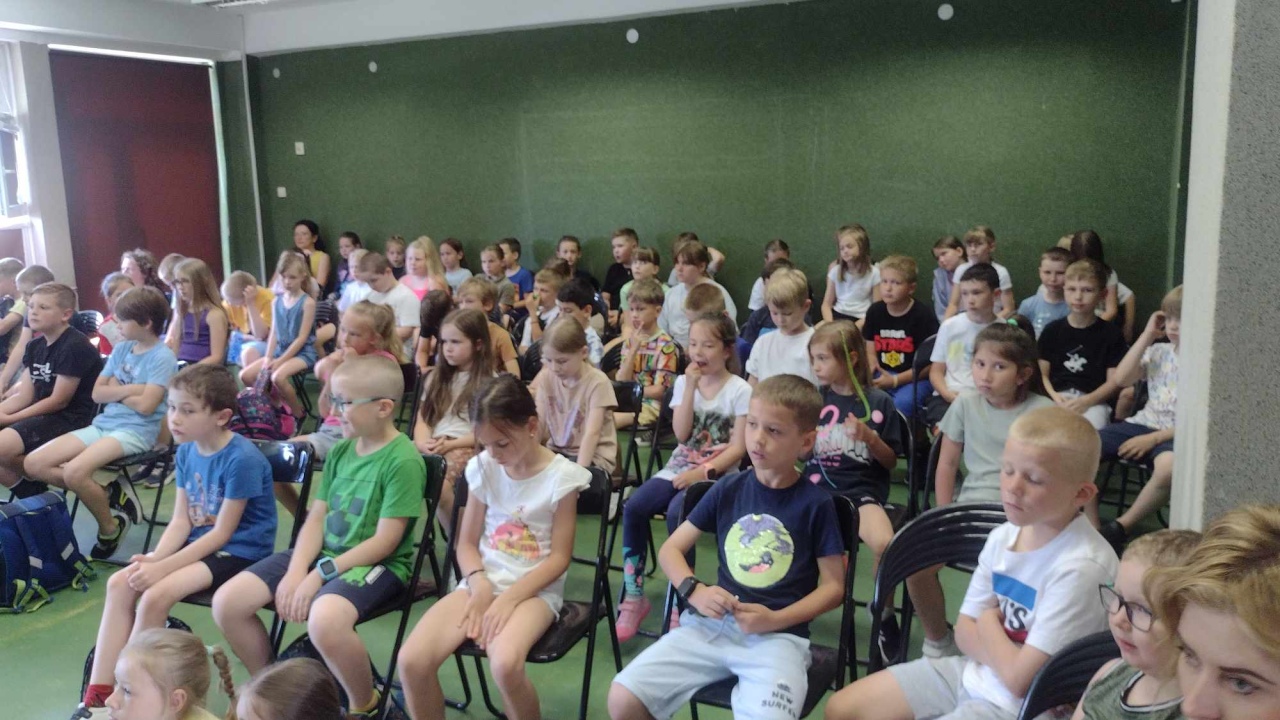 Bezpieczne wakacje w SP 10 Ostrołęka [19.06.2024] - zdjęcie #24 - eOstroleka.pl