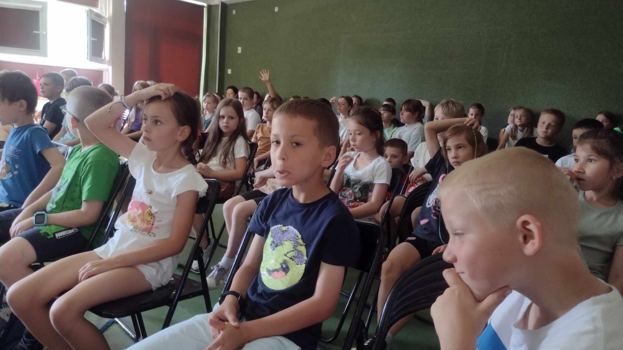 Bezpieczne wakacje w SP 10 Ostrołęka [19.06.2024] - zdjęcie #11 - eOstroleka.pl