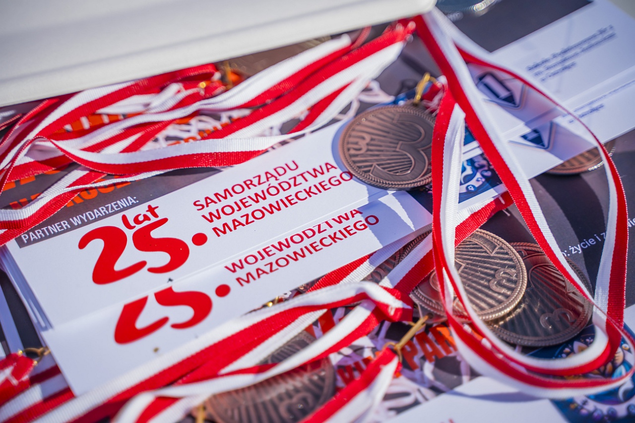 Święto Równości na Koszykarskim Parkiecie w SP 1  - zdjęcie #19 - eOstroleka.pl