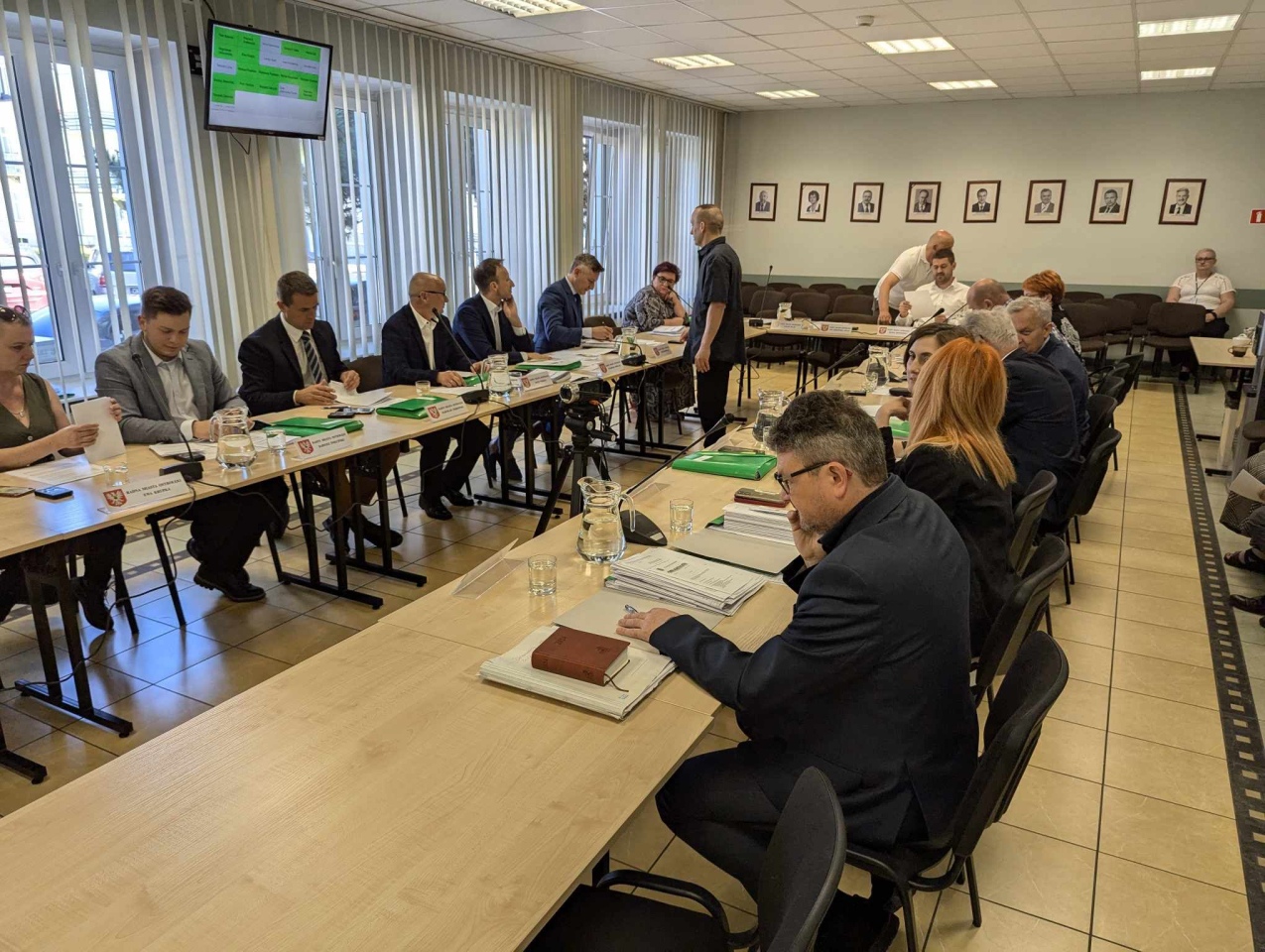 Sesja rady miasta Ostrołęki [20.06.2024] - zdjęcie #1 - eOstroleka.pl