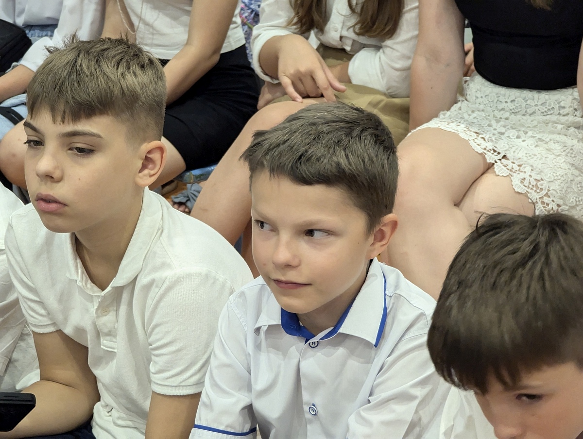 Zakończenie roku szkolnego w Szkole Podstawowej nr 5 w Ostrołęce [21.05.2024] - zdjęcie #83 - eOstroleka.pl
