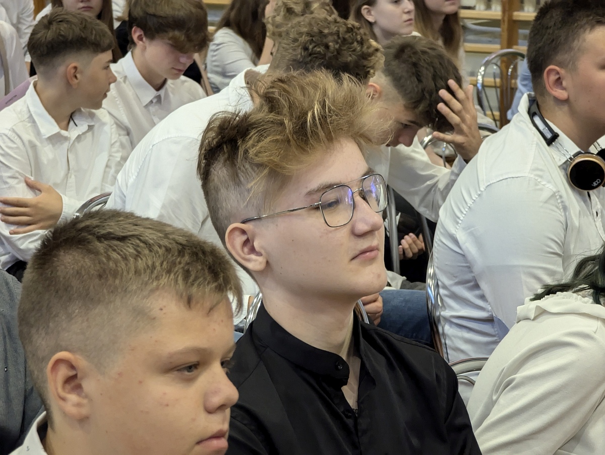 Zakończenie roku szkolnego w Szkole Podstawowej nr 5 w Ostrołęce [21.05.2024] - zdjęcie #65 - eOstroleka.pl